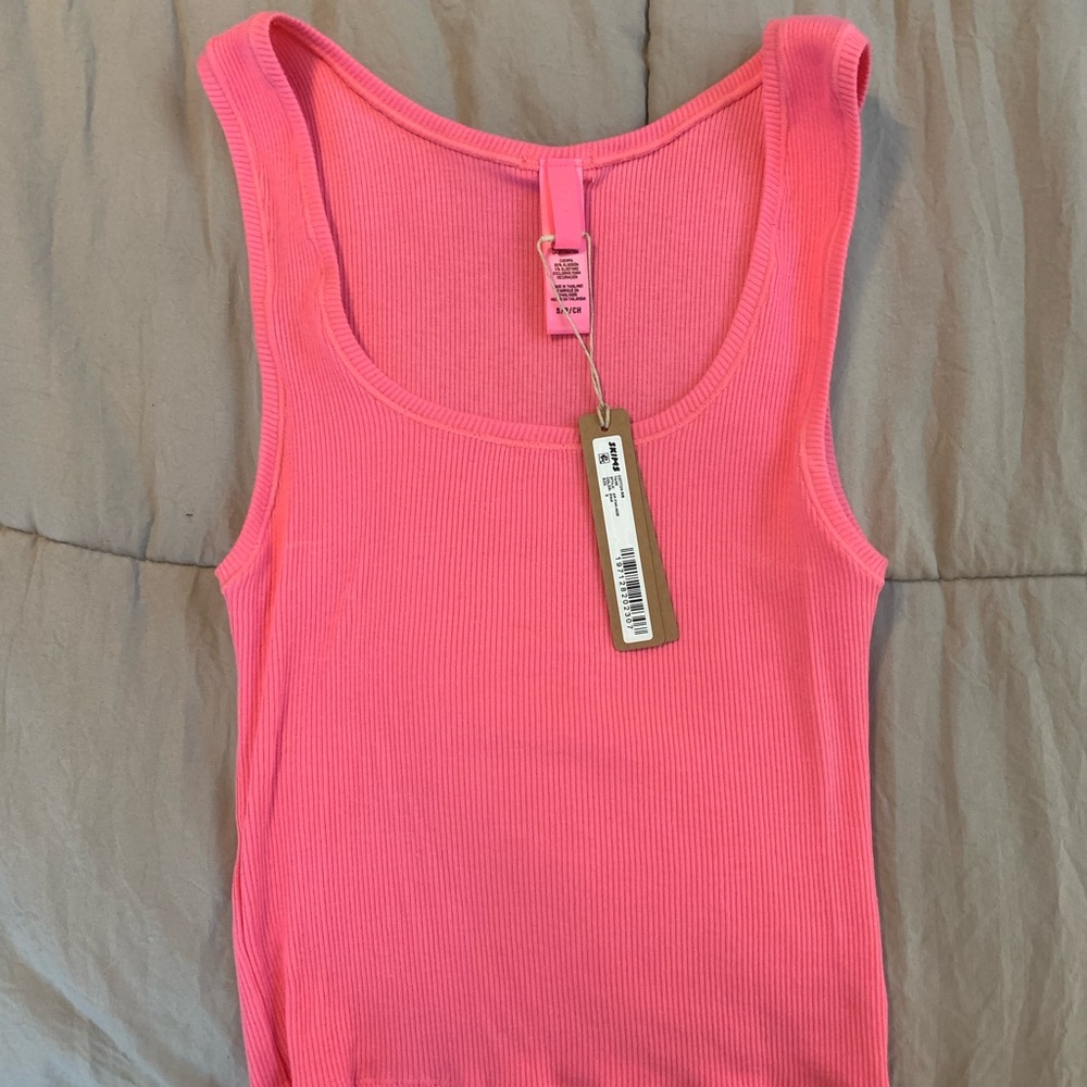 NWT Skims Ribbed Tank in Limited Edition Hot Pink - Picture 2 of 4
